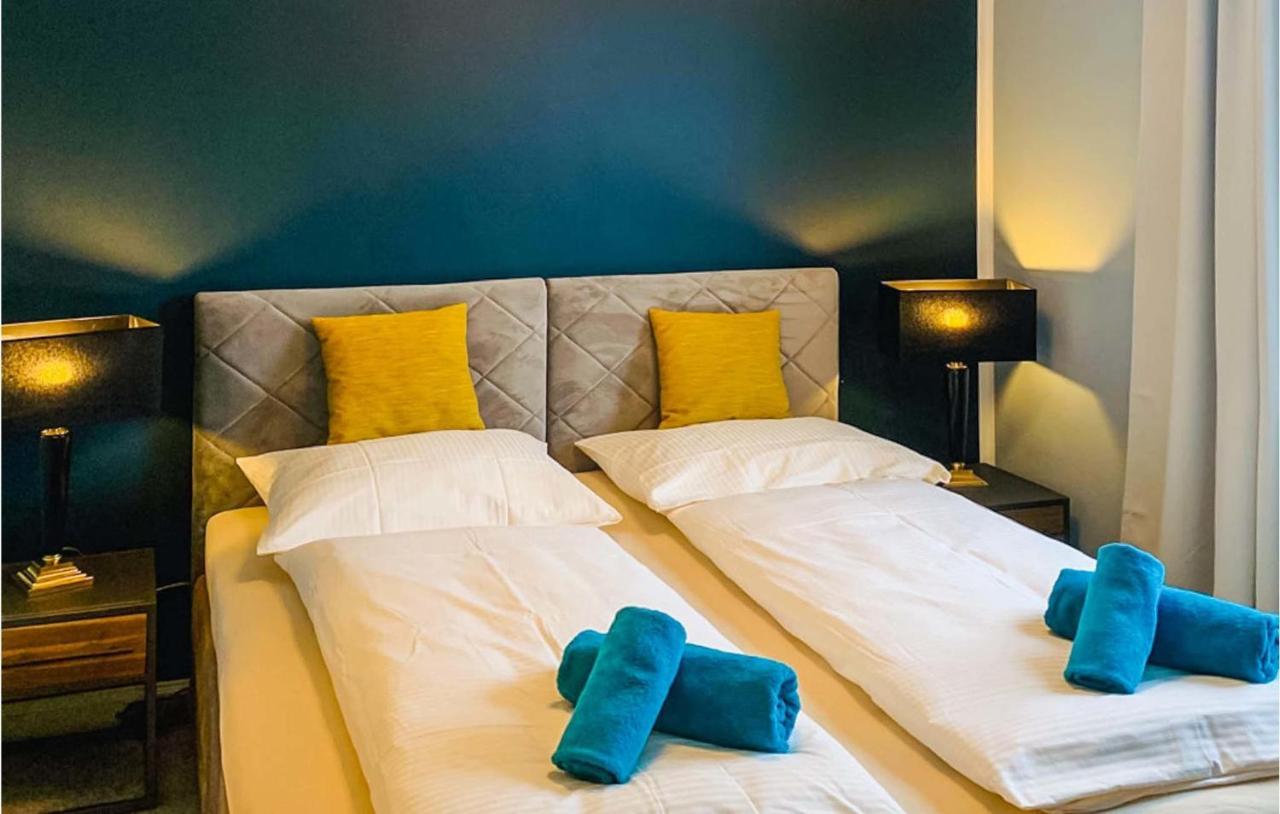 Beautiful Apartment In Mettmann With Wifi Bagian luar foto
